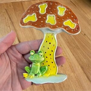 Vintage Revere Frog Mushroom Earring Tree Holder Display Stand Jewelry 5"